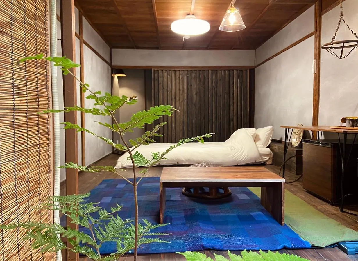 六根ゲストハウス Rokkon Guest House Kyoto