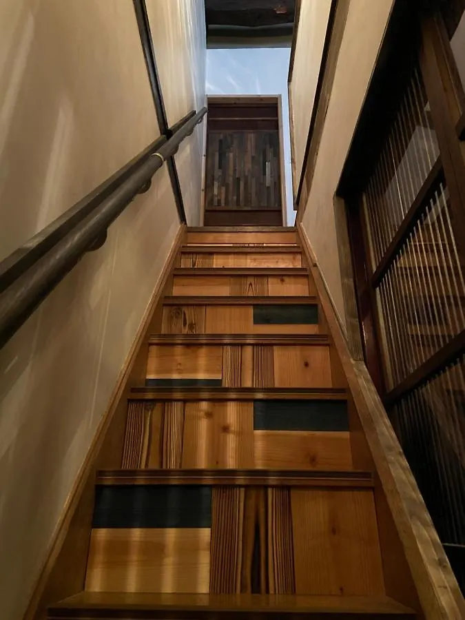 **  六根ゲストハウス Rokkon Guest House Kyoto Japan