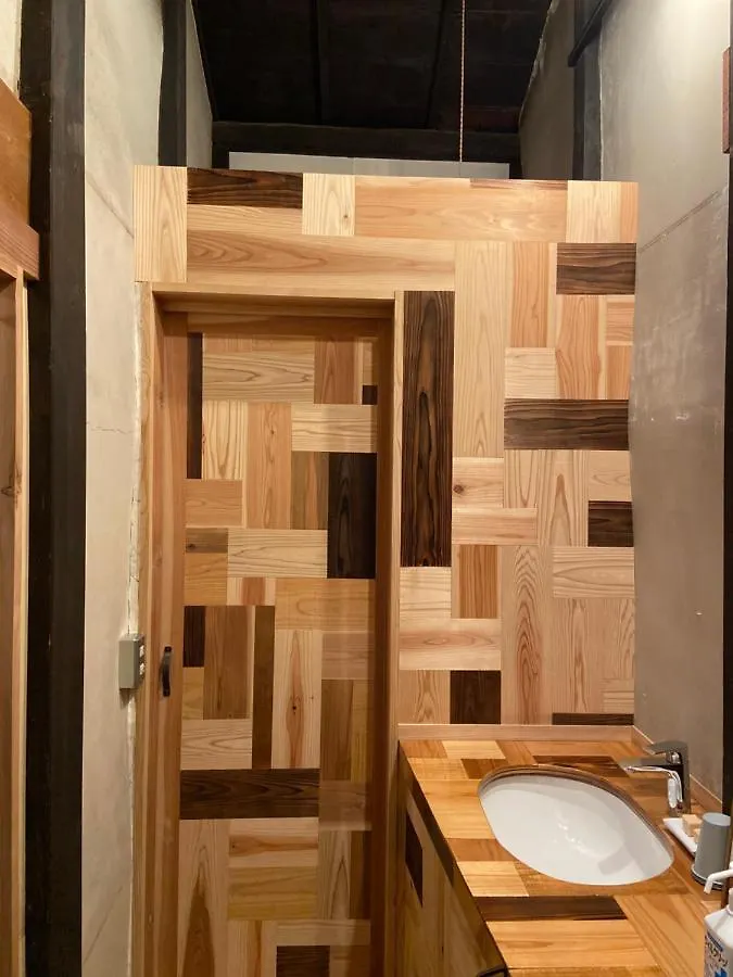 六根ゲストハウス Rokkon Guest House Kyoto
