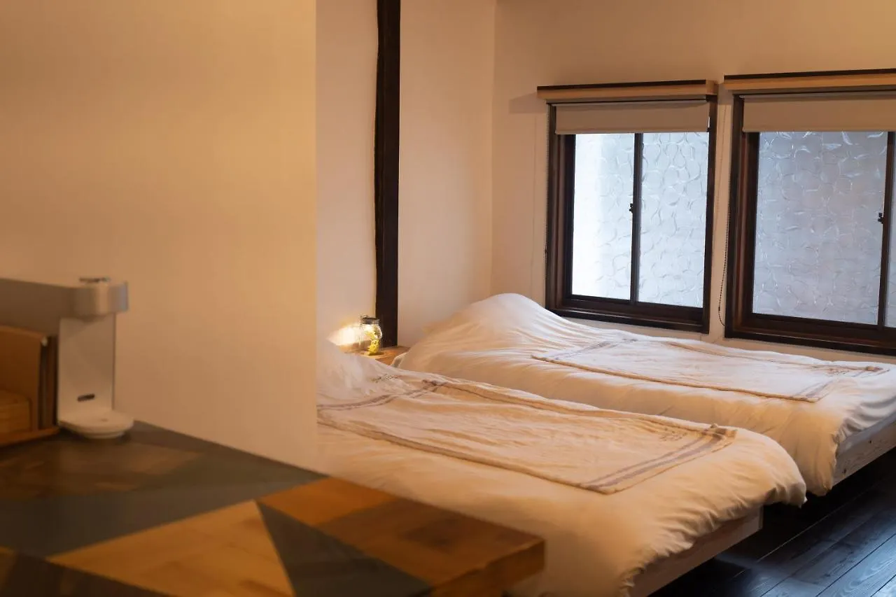 六根ゲストハウス Rokkon Guest House Kyoto