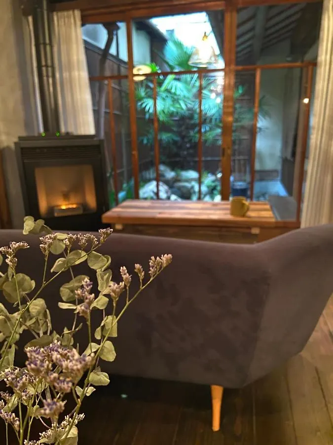 六根ゲストハウス Rokkon Guest House Kyoto