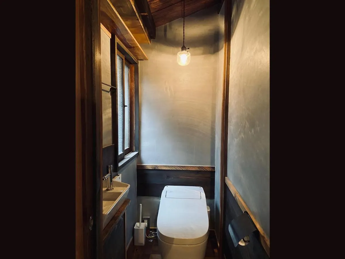六根ゲストハウス Rokkon Guest House Kyoto